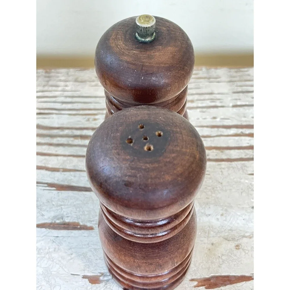 Vintage Hand Turned Wood Salt And Pepper Shakers 4” Farmhouse Cottage Kitchen